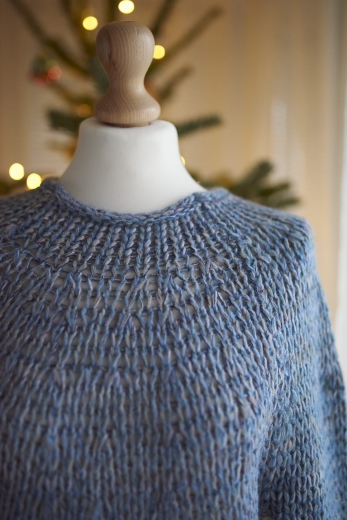 "Jezioro" sweter Benetton 68% wełna 5% moher - M / 38