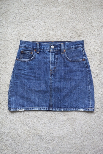 Denimowa spódnica mini Levi's W26 - S / 36