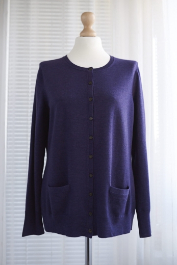 "Śliwka" sweter Banana Republic 82% wełna merino L / 40 (drobne niedoskonałości)