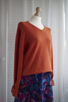 009_sweter_marchewkowy_006.jpg