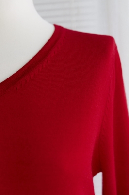 12-04_czerwony_sweter_merino_05.jpg