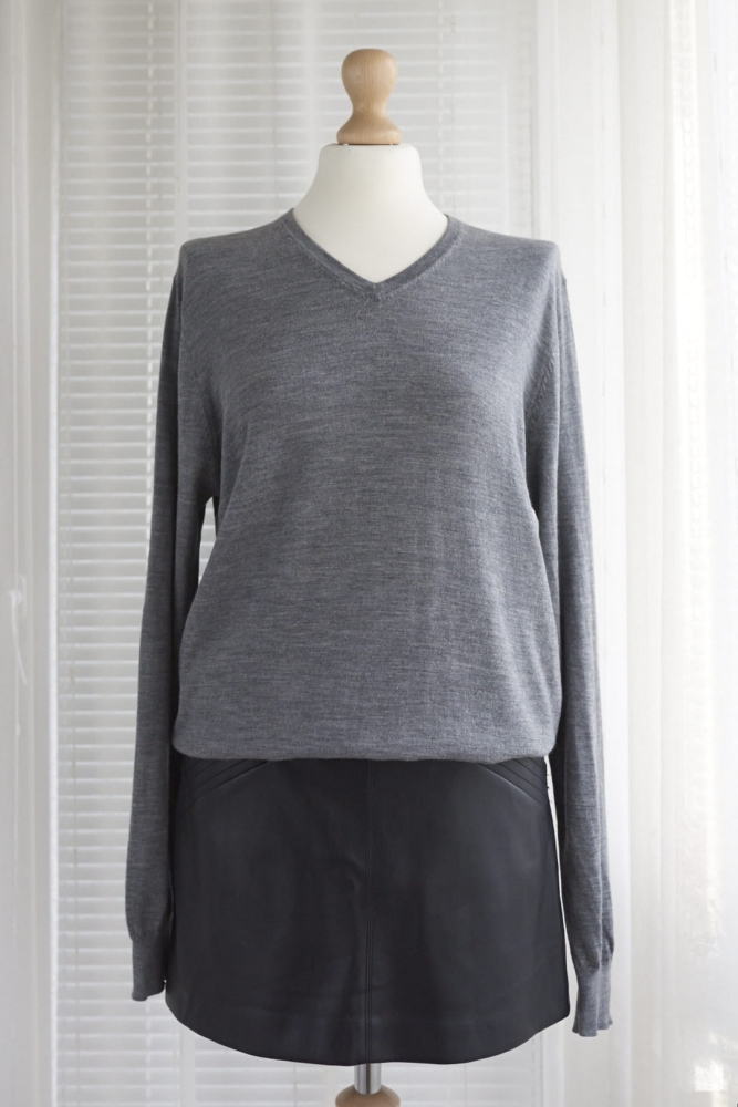 12-08_sweter_wełna_merino_suitsupply_01.jpg