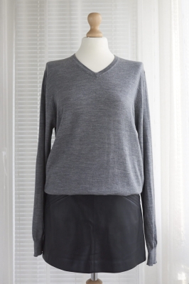 12-08_sweter_wełna_merino_suitsupply_01.jpg