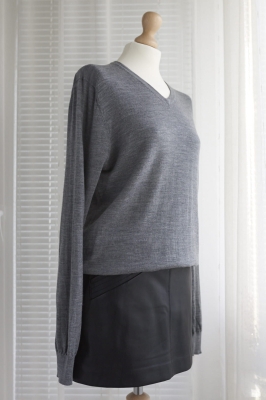 12-08_sweter_wełna_merino_suitsupply_04.jpg