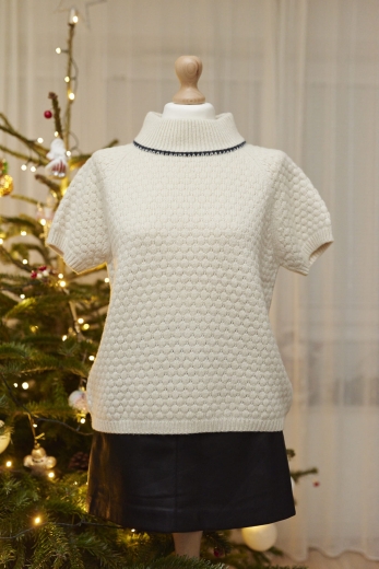 "Rurka z kremem" sweter 35% wiskoza 30% wełna - M / 38 - L / 40